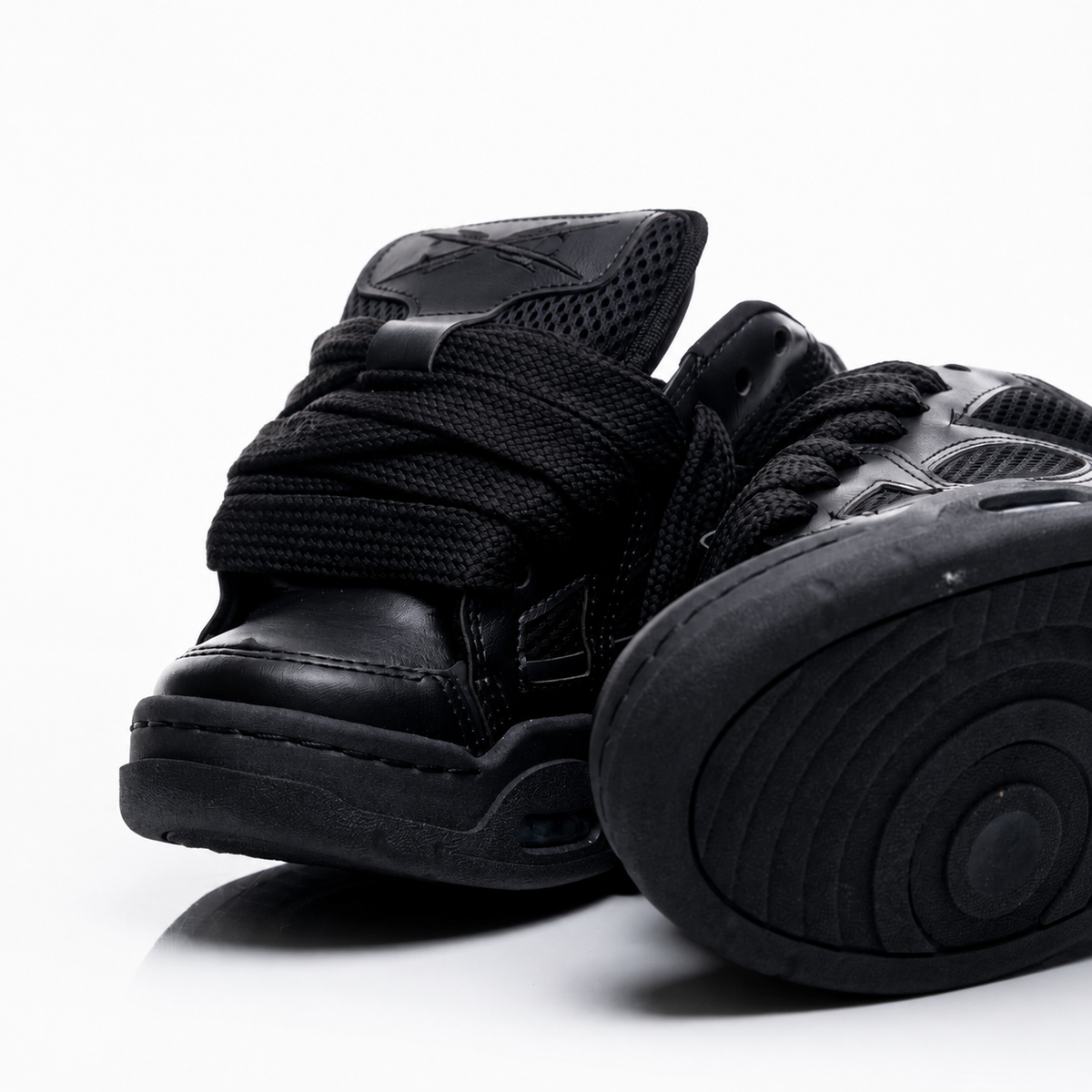 EQUIS TOTAL BLACK