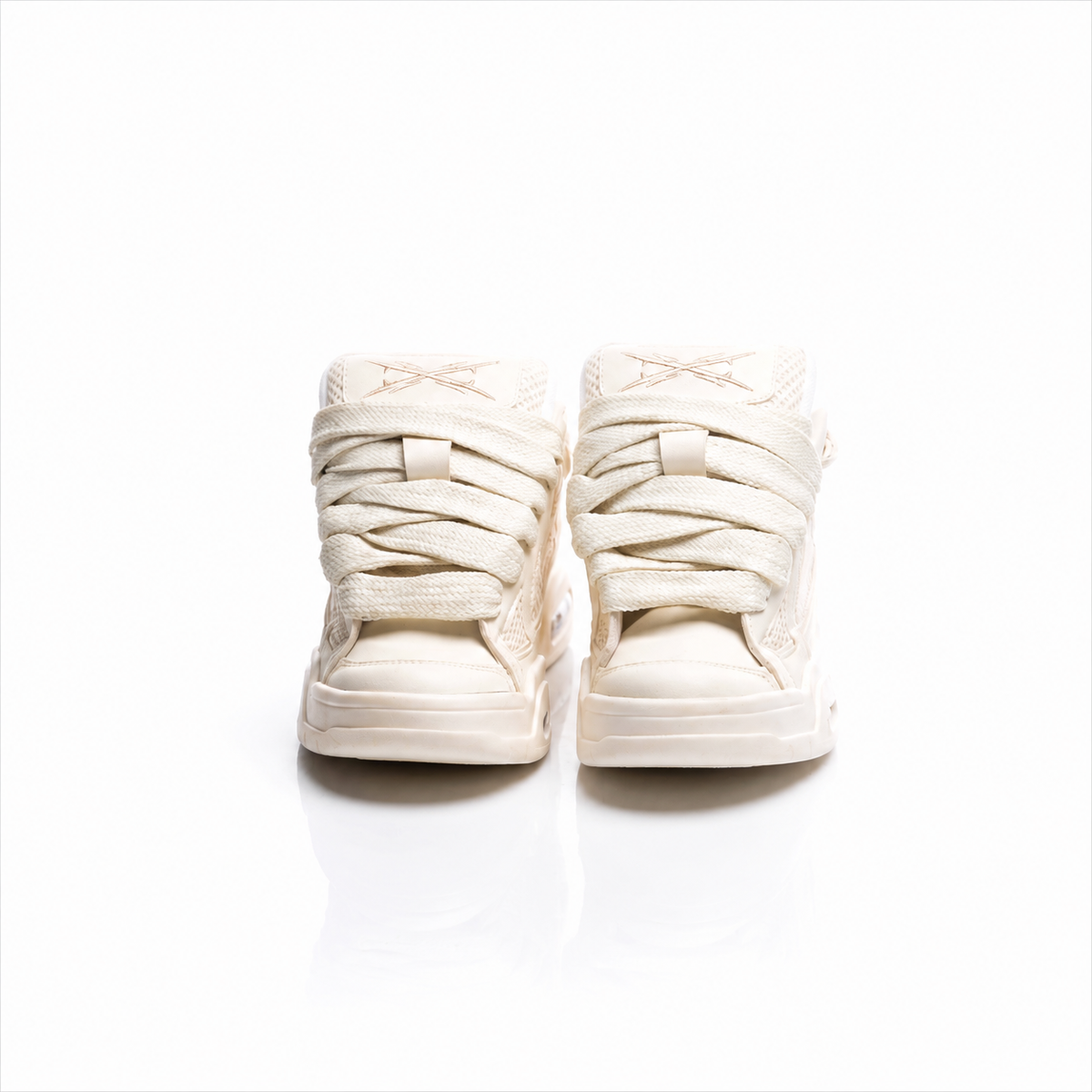 EQUIS OFF WHITE