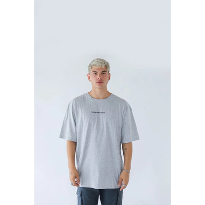REMERA BASICA CASUAL OVER
