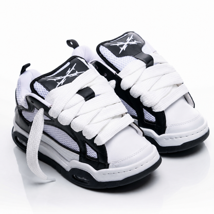 EQUIS WHITE BLACK C/B