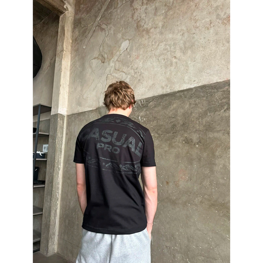REMERA REGULAR LOGO NEGRA